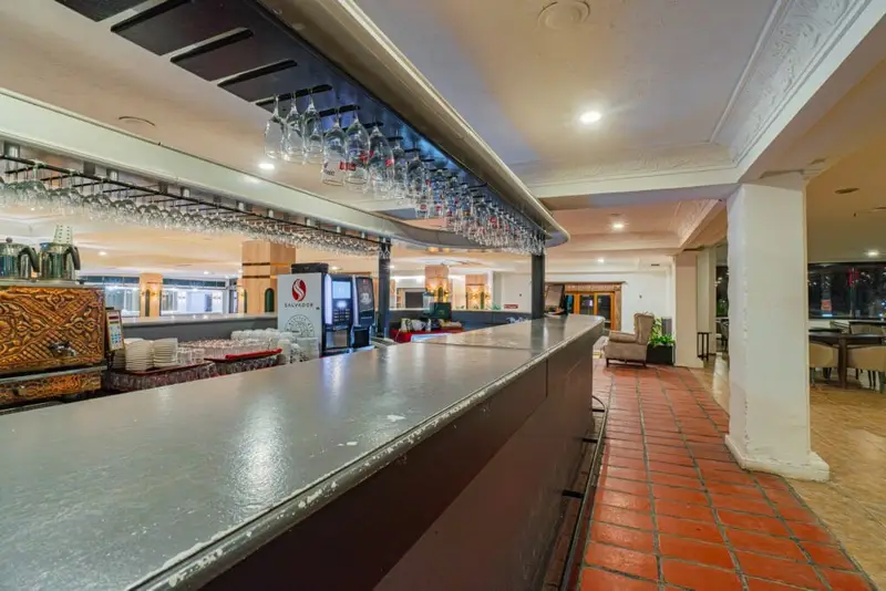 Lobby Bar